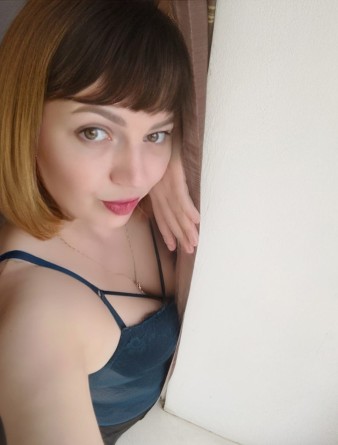 Девушка массажистка Эромассаж, салон Эромассаж